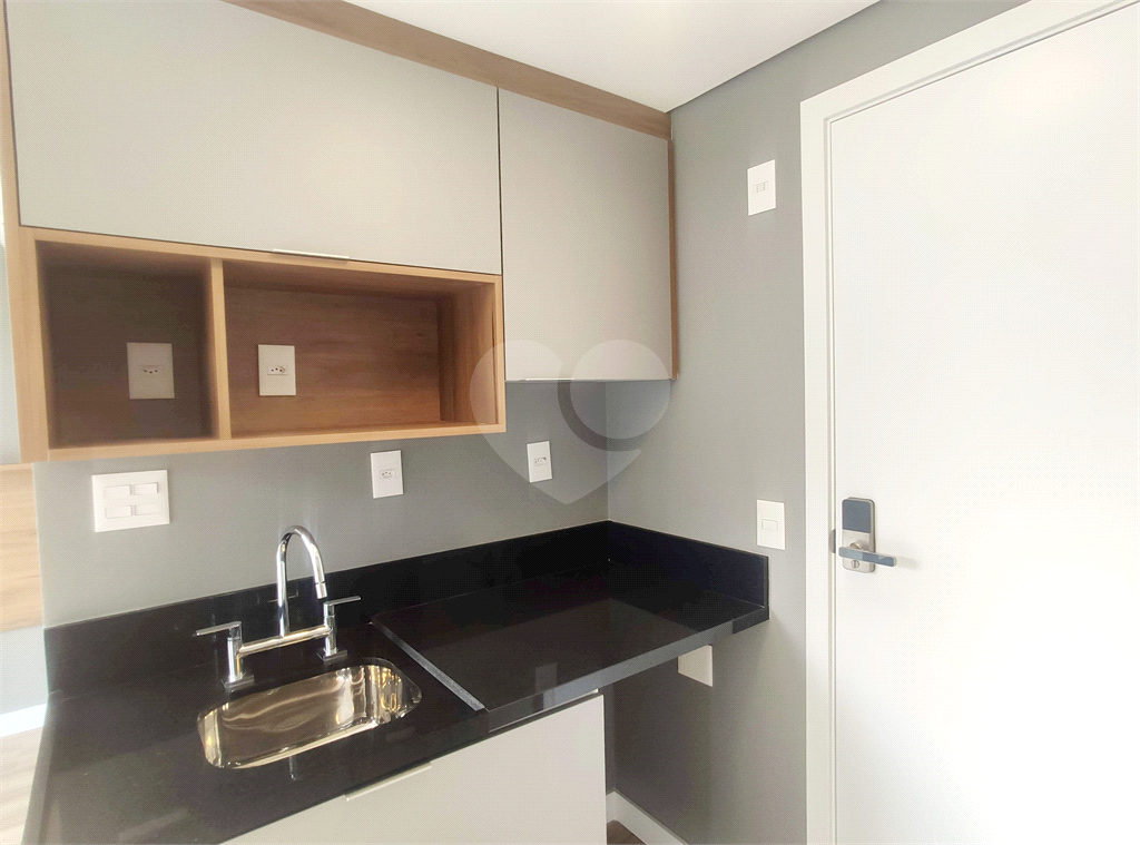 Apartamento à venda em PINHEIROS com 25,07 m² 