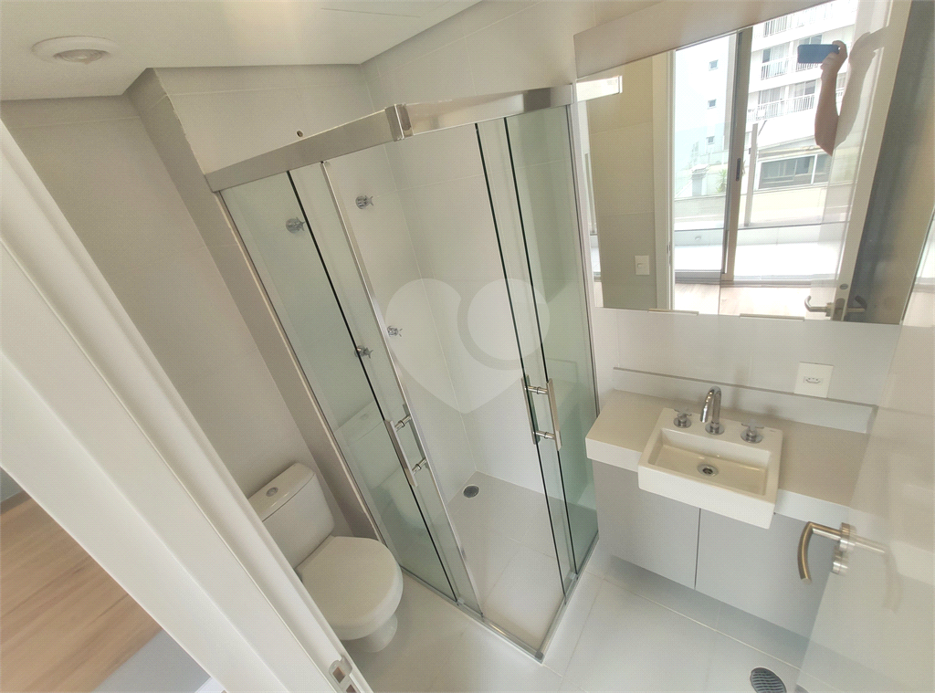 Apartamento à venda em PINHEIROS com 25,07 m² 