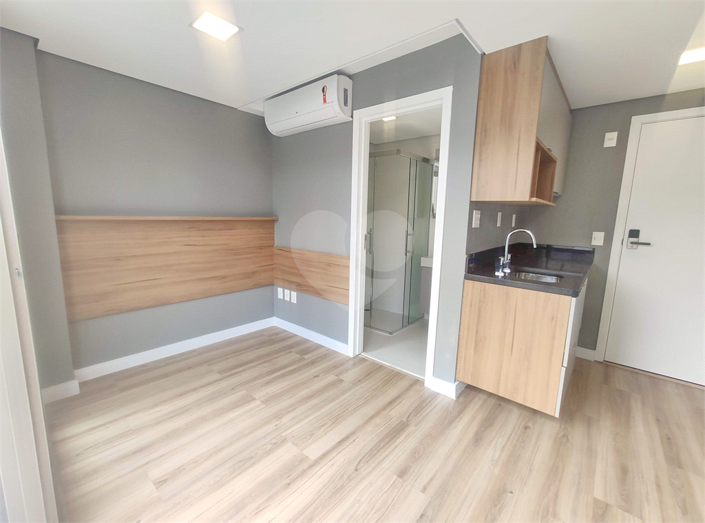 Apartamento à venda em PINHEIROS com 25,07 m² 
