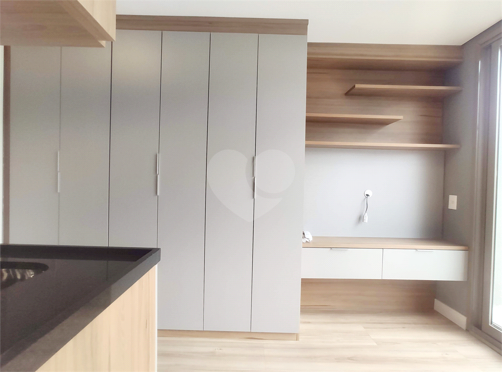 Apartamento à venda em PINHEIROS com 25,07 m² 