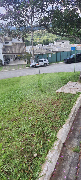 TERRENO DE ESQUINA VALVILLE II