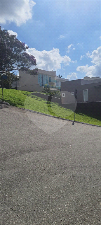 TERRENO DE ESQUINA VALVILLE II