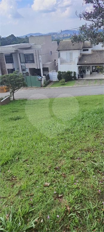 TERRENO DE ESQUINA VALVILLE II
