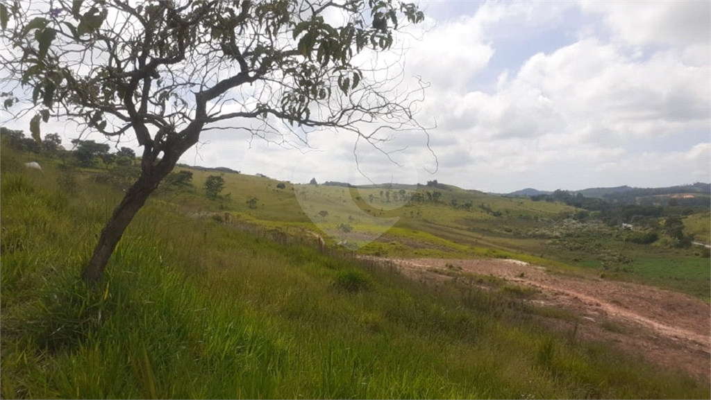 Terreno com 495.000 m em Jacarei