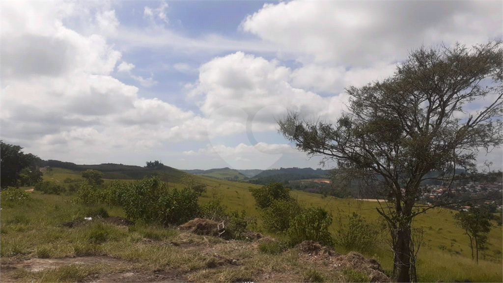 Terreno com 495.000 m em Jacarei