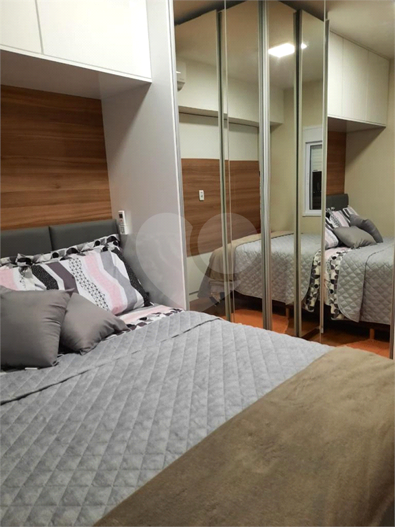 Apartamento à venda com 2 quartos, 56m² - Foto 13