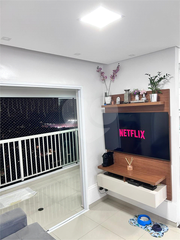 APARTAMENTO em MORUMBI