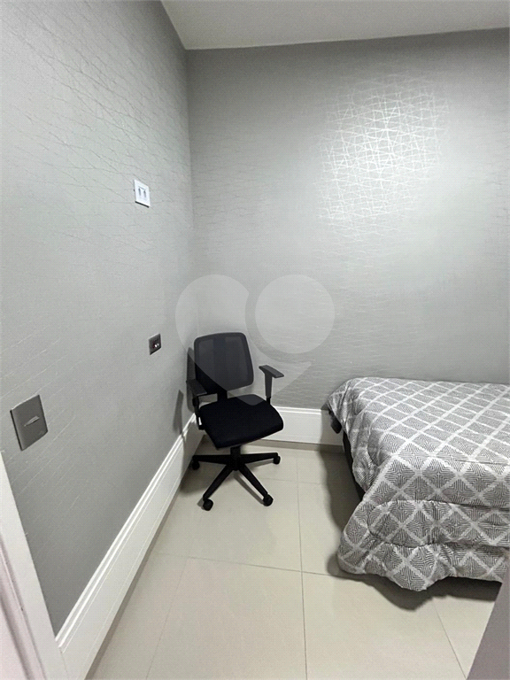 APARTAMENTO em MORUMBI