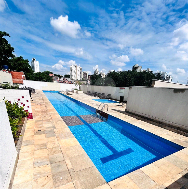 APARTAMENTO em MORUMBI