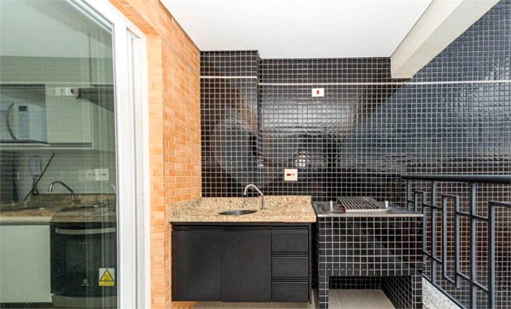 APARTAMENTO em LIMÃO