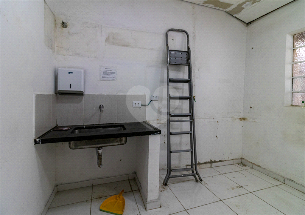 Sobrado Comercial para venda ou locação na Bela Vista