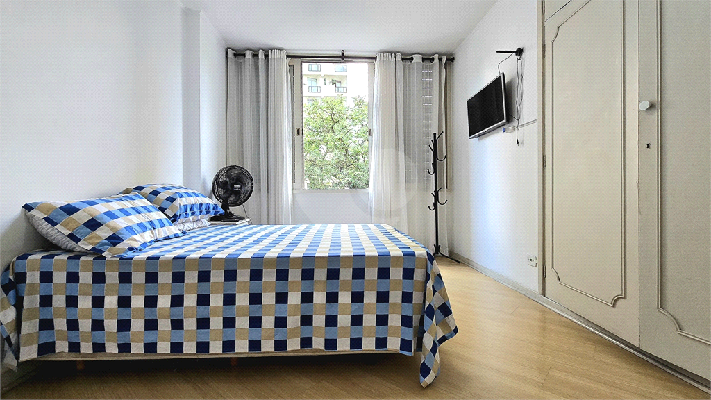 Apartamento à venda com 3 dormitórios 3 banheiros no PARAÍSO