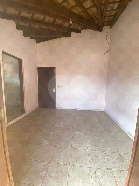 Casa à venda com 3 quartos, 228m² - Foto 5