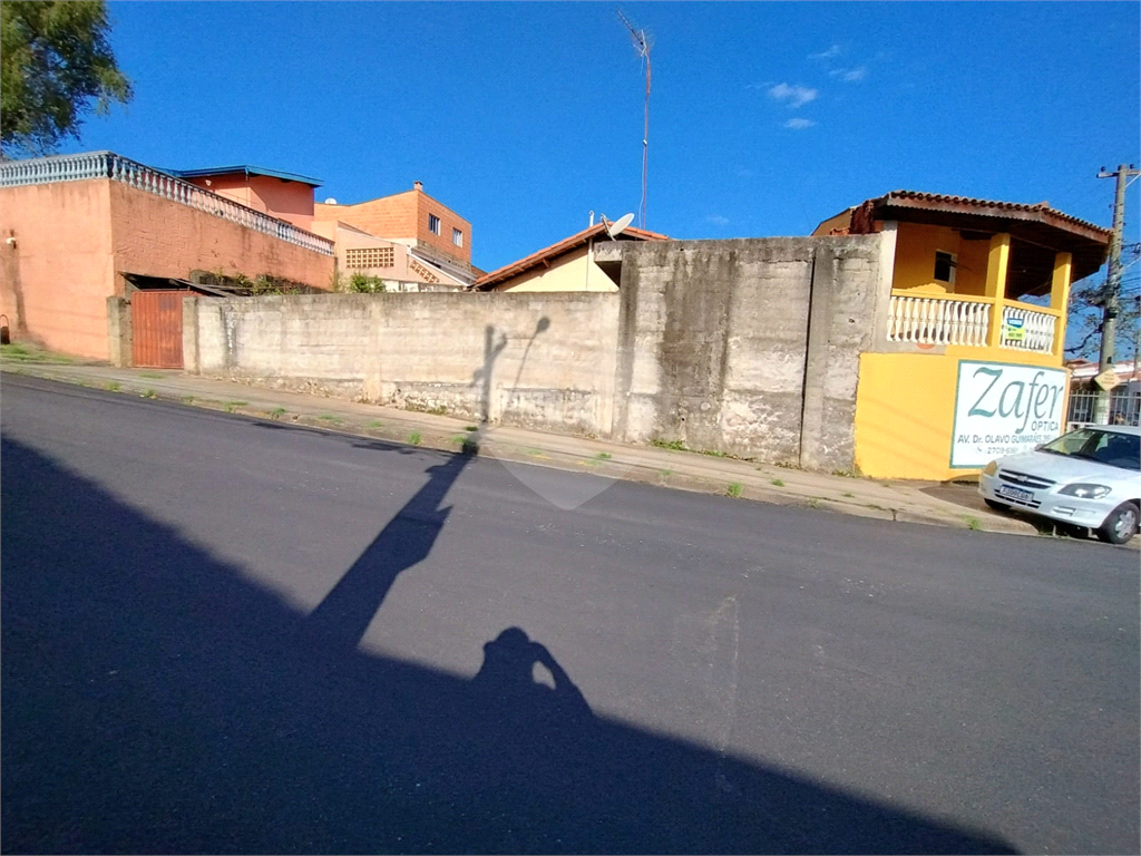 Casa à venda com 3 quartos, 228m² - Foto 13