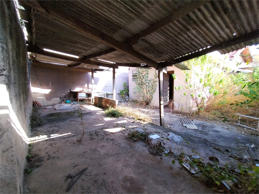 Casa à venda com 3 quartos, 228m² - Foto 31
