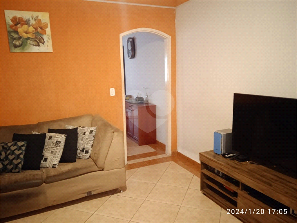 Casa à venda com 3 quartos, 160m² - Foto 2