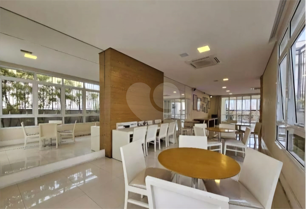 Apartamento com 3 suítes e 3 vagas em Santa Teresinha, São Paulo, SP