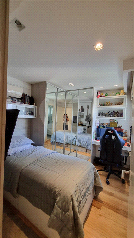 Apartamento com 3 suítes e 3 vagas em Santa Teresinha, São Paulo, SP