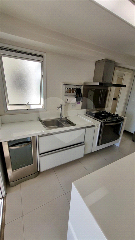 Apartamento com 3 suítes e 3 vagas em Santa Teresinha, São Paulo, SP