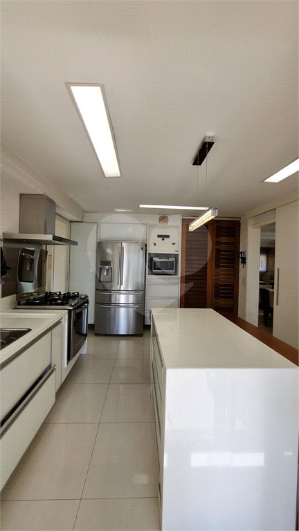 Apartamento com 3 suítes e 3 vagas em Santa Teresinha, São Paulo, SP