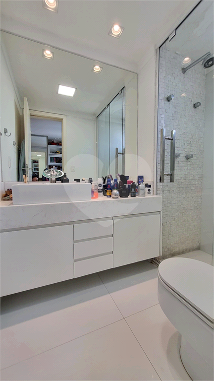 Apartamento com 3 suítes e 3 vagas em Santa Teresinha, São Paulo, SP