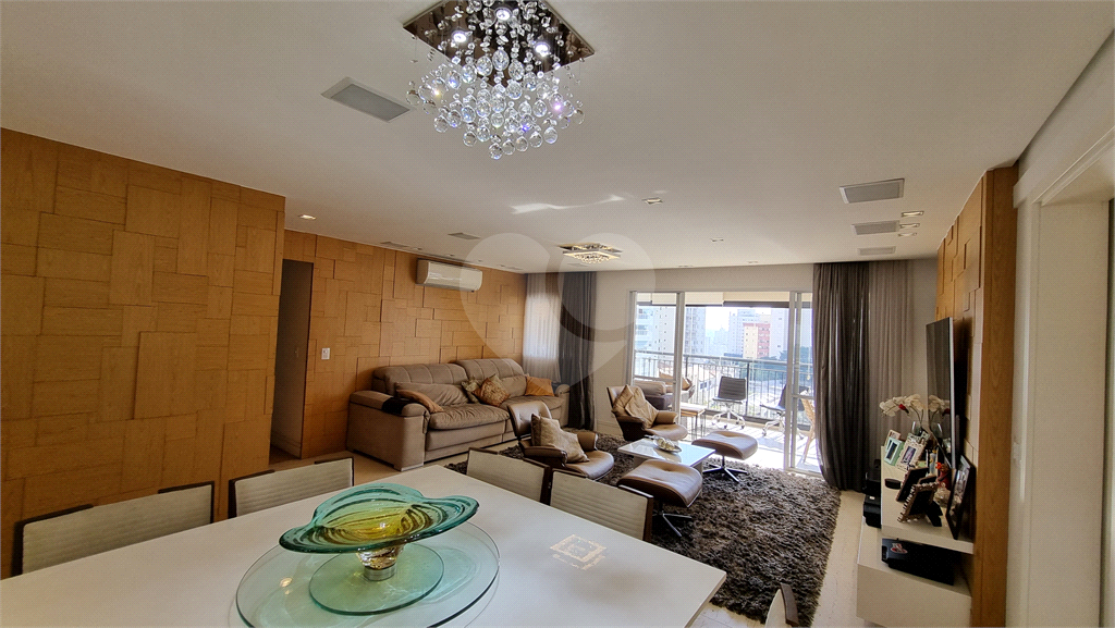 Apartamento com 3 suítes e 3 vagas em Santa Teresinha, São Paulo, SP
