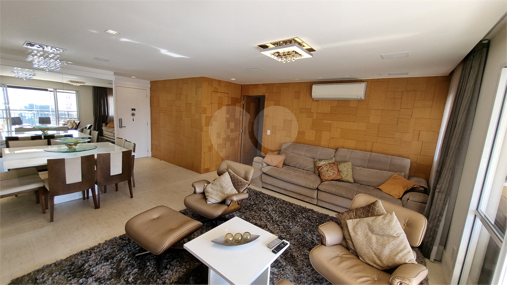 Apartamento com 3 suítes e 3 vagas em Santa Teresinha, São Paulo, SP