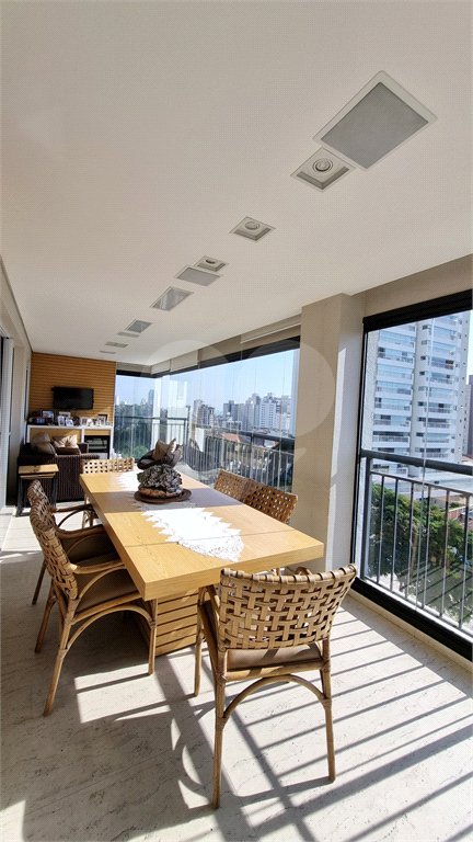 Apartamento com 3 suítes e 3 vagas em Santa Teresinha, São Paulo, SP