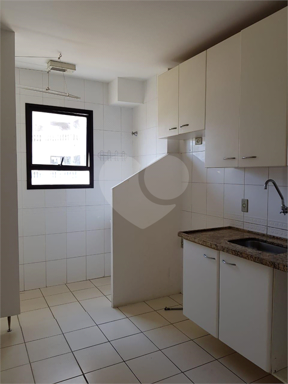 Apartamento à venda com 3 quartos, 80m² - Foto 18