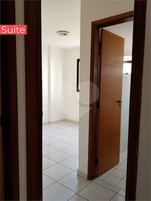 Apartamento à venda com 3 quartos, 80m² - Foto 10