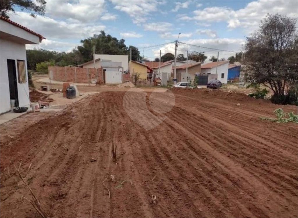 Terreno à venda, 180m² - Foto 1