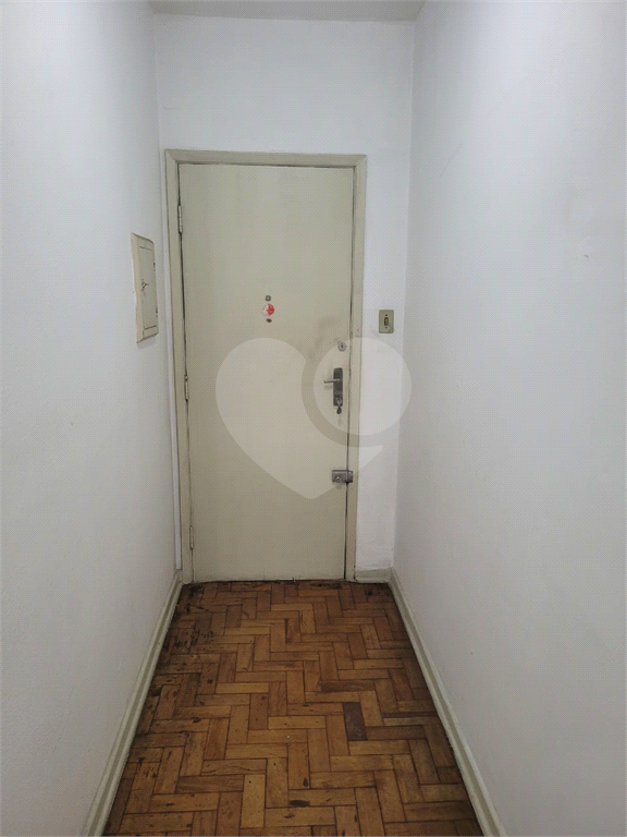 APARTAMENTO em BELA VISTA