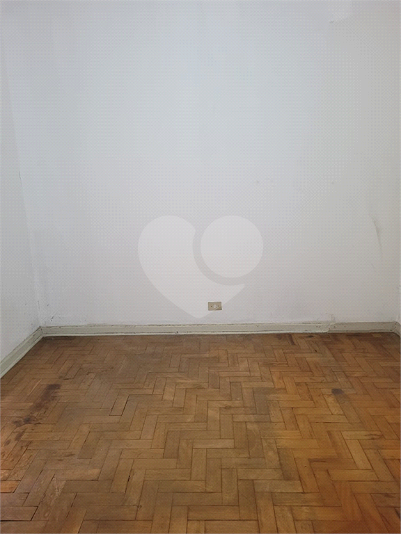 APARTAMENTO em BELA VISTA
