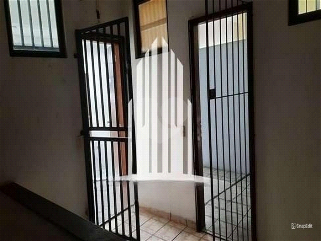 Prédio inteiro a venda Residencial no CAMPO LIMPO