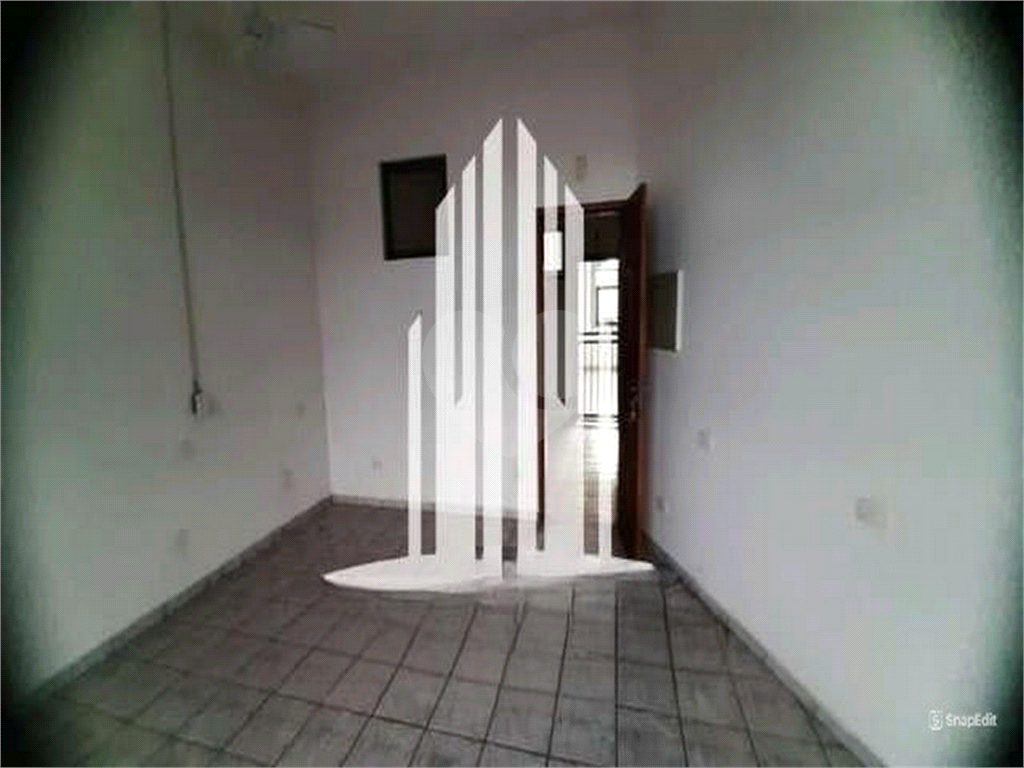 Prédio inteiro a venda Residencial no CAMPO LIMPO