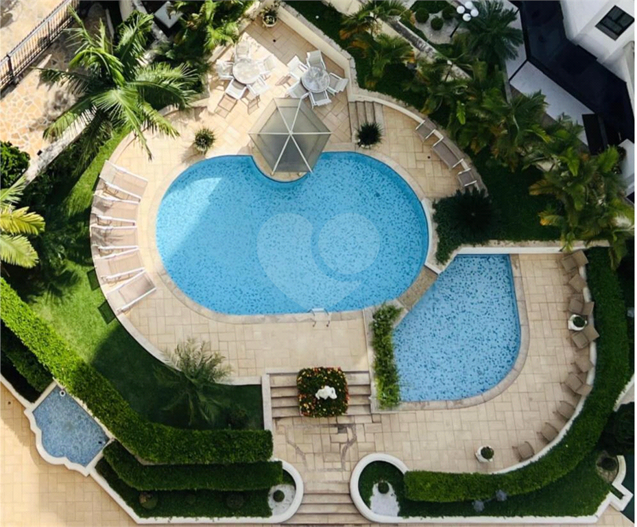 Alto Padrão no Tatuapé 336m² - 3 suítes - 5 vagas