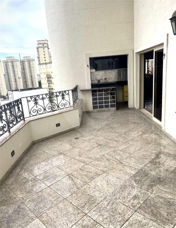 Alto Padrão no Tatuapé 336m² - 3 suítes - 5 vagas