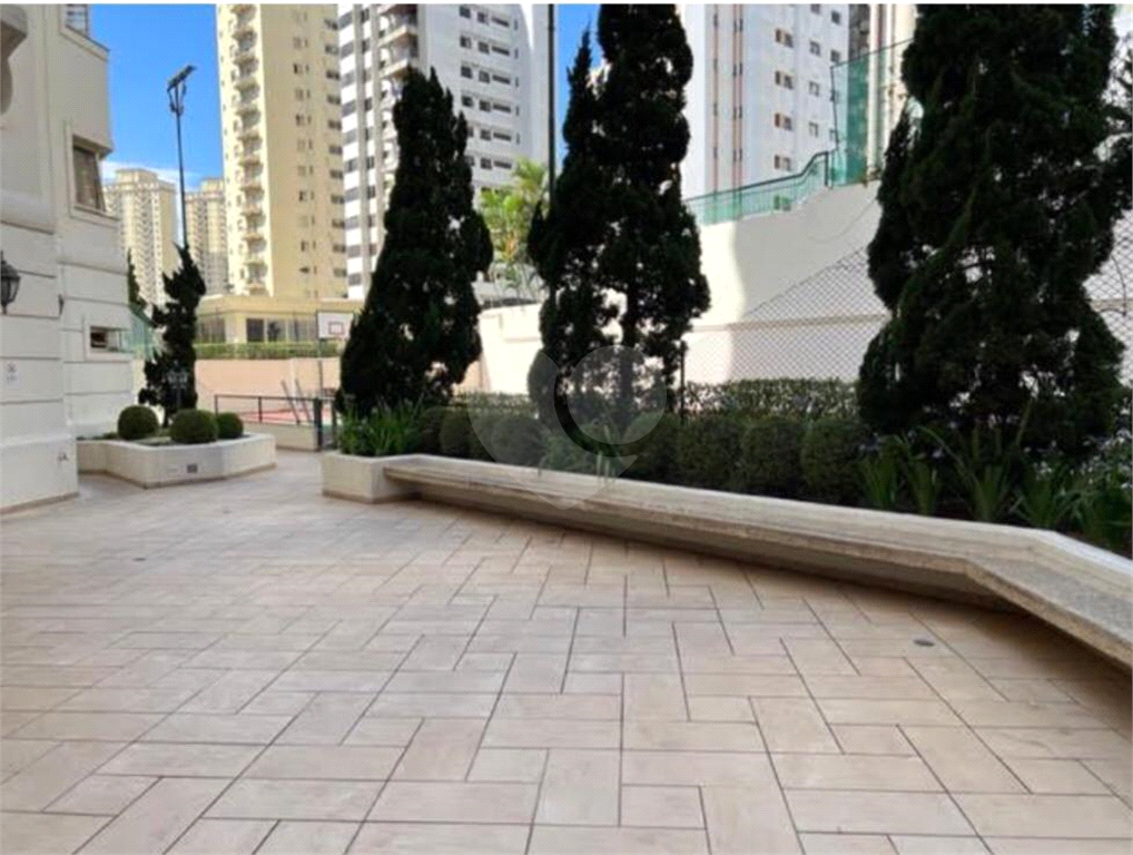 Alto Padrão no Tatuapé 336m² - 3 suítes - 5 vagas