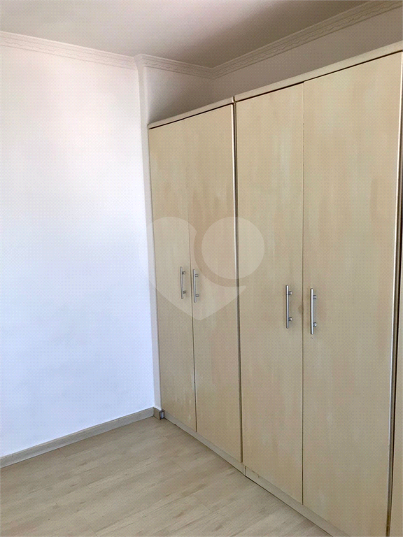 Apartamento à venda com 2 quartos, 62m² - Foto 4