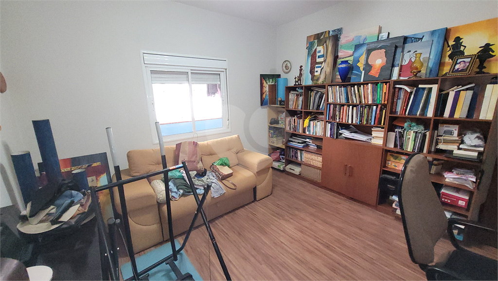APARTAMENTO em PERDIZES