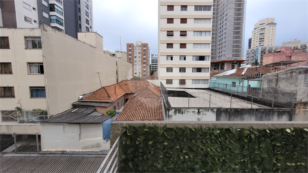 APARTAMENTO em PERDIZES