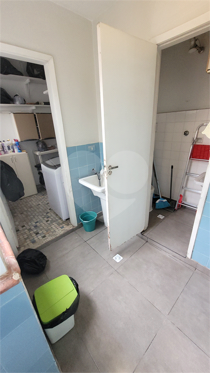 APARTAMENTO em PERDIZES