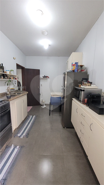 APARTAMENTO em PERDIZES