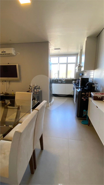 APARTAMENTO em VILA PRUDENTE
