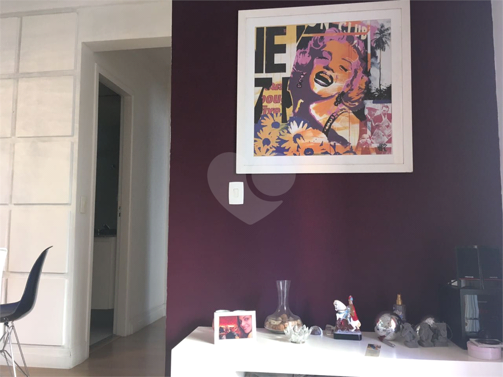 Apartamento à venda com 2 quartos, 64m² - Foto 7