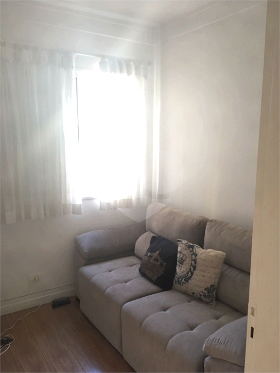 Apartamento à venda com 2 quartos, 64m² - Foto 27