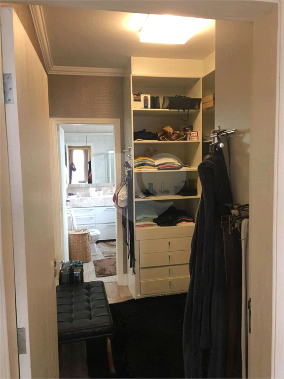 Casa de Condomínio à venda com 4 quartos, 230m² - Foto 14