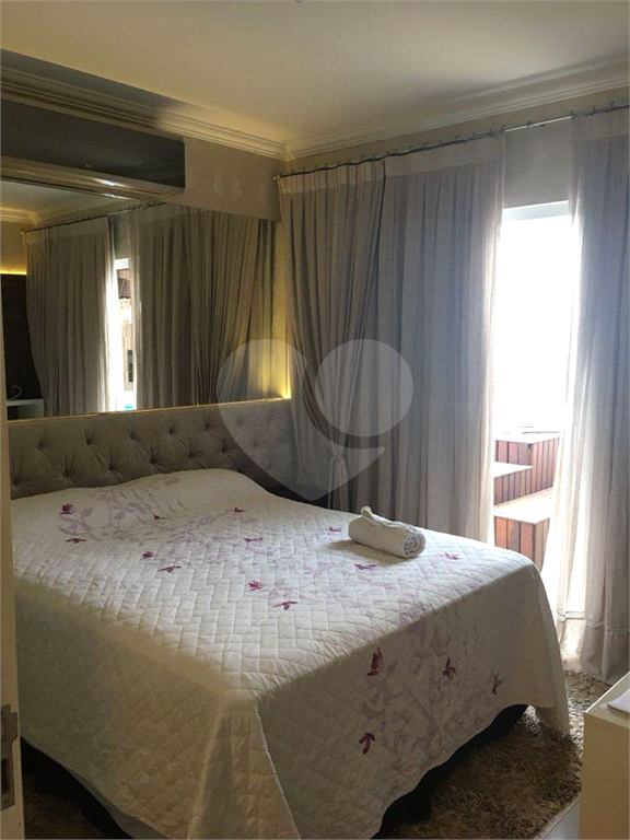 Casa de Condomínio à venda com 4 quartos, 230m² - Foto 11