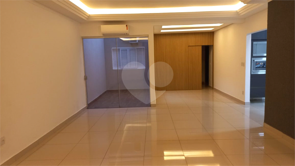 Casa à venda com 3 quartos, 250m² - Foto 40