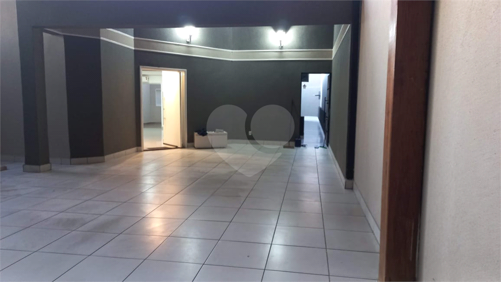 Casa à venda com 3 quartos, 250m² - Foto 62